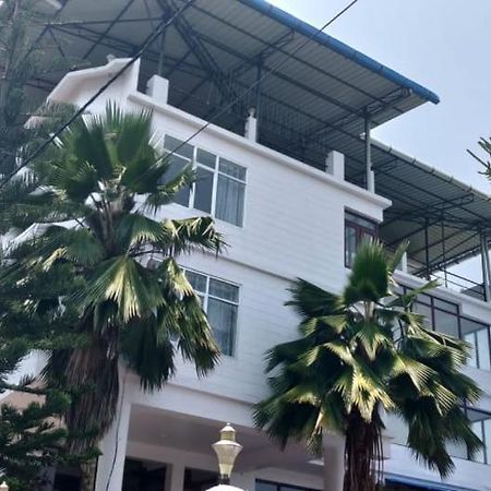 Hotel Mainak Port Blair Buitenkant foto