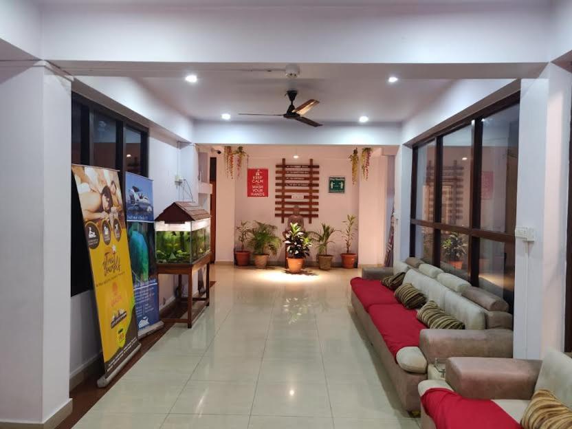 Hotel Mainak Port Blair Buitenkant foto