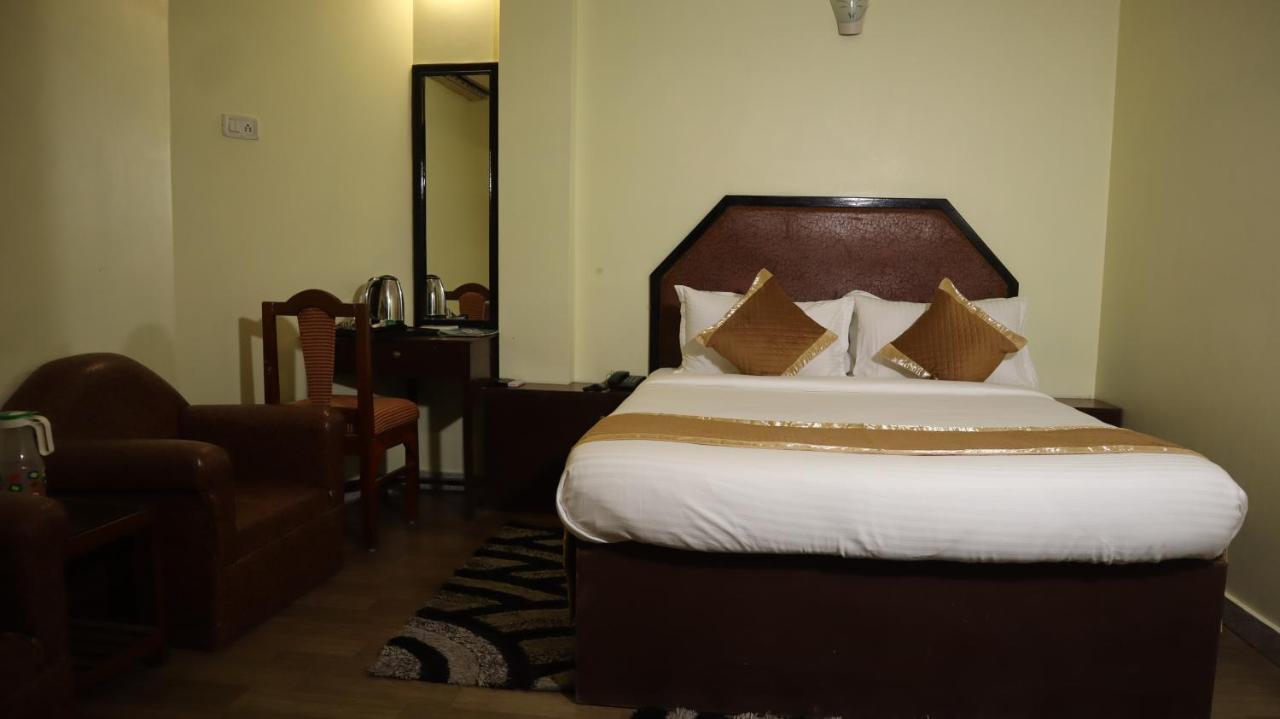 Hotel Mainak Port Blair Buitenkant foto